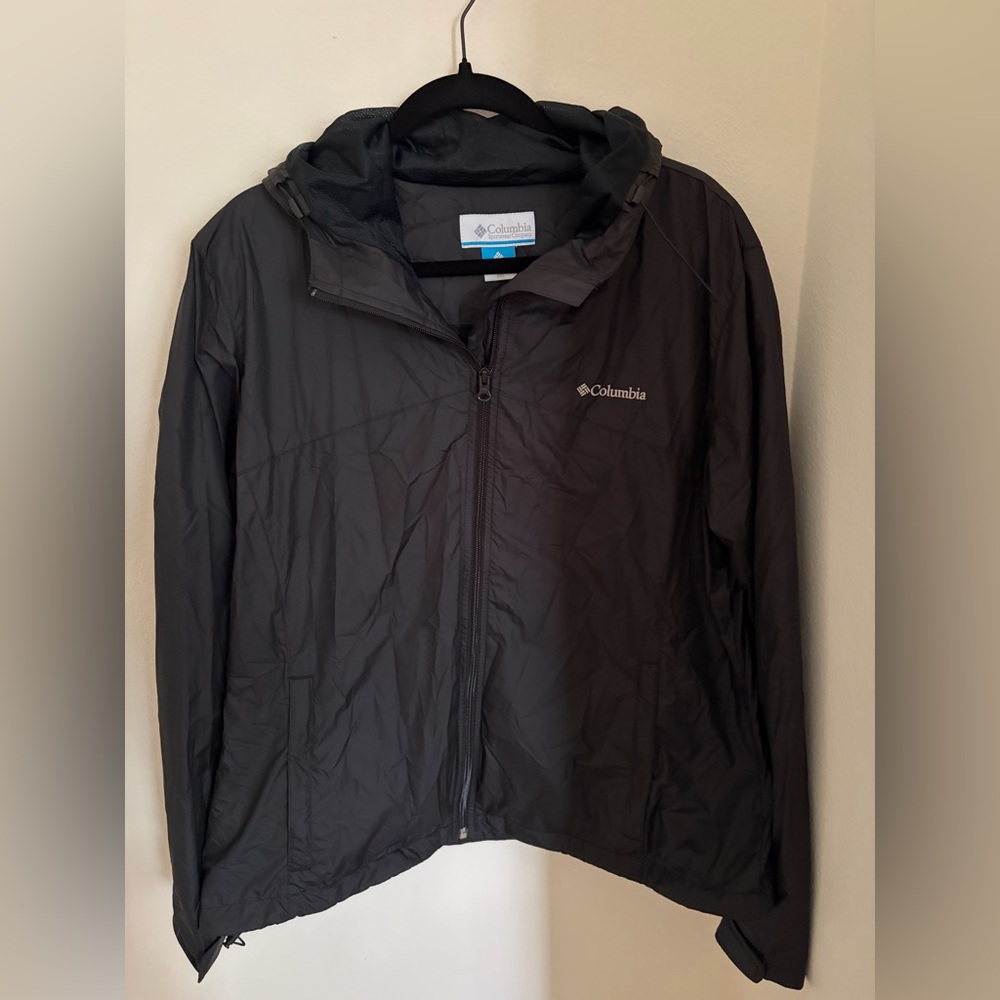 NWT Women’s Columbia Windbreaker